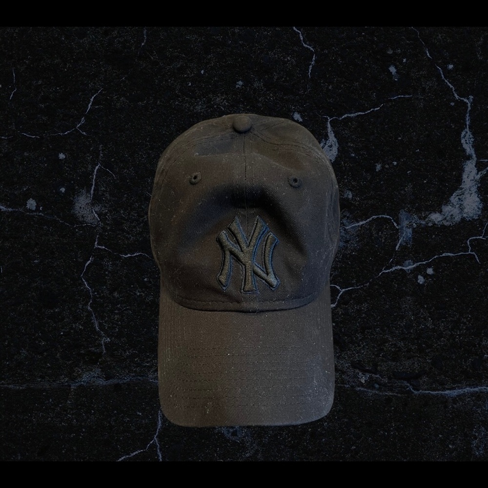 New era 9twenty Yankees black hat